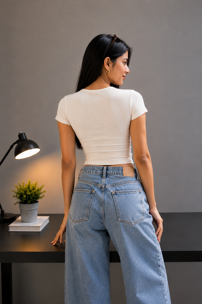 Off White Little Flower Crop Top 🌸